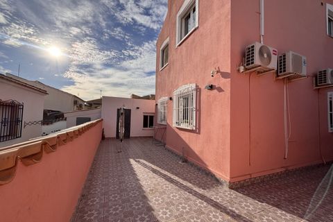 Villa a Playa Flamenca, Alicante, Playa Flamenca - € 349.000 | Ref: 748884 - foto 37