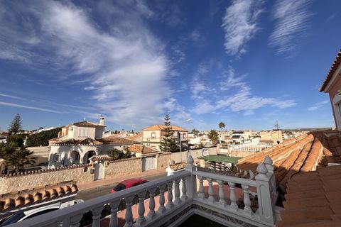 Villa a Playa Flamenca, Alicante, Playa Flamenca - € 349.000 | Ref: 748884 - foto 44
