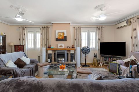 Villa i Los Balcones, Alicante, Los Balcones - € 617.000 | Ref: 748879 - foto 19