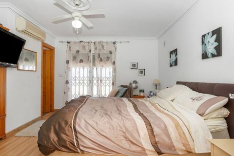 Villa i Los Balcones, Alicante, Los Balcones - € 617.000 | Ref: 748879 - foto 45
