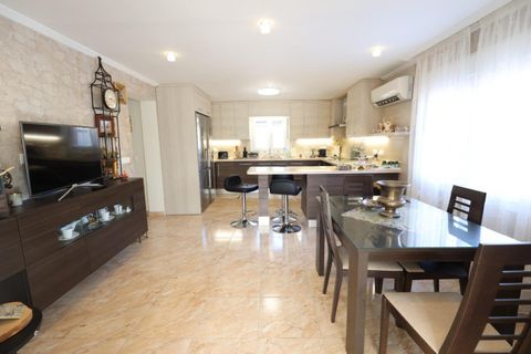 Villa i Torrevieja, Alicante, Torrevieja - € 930.000 | Ref: 747533 - foto 3