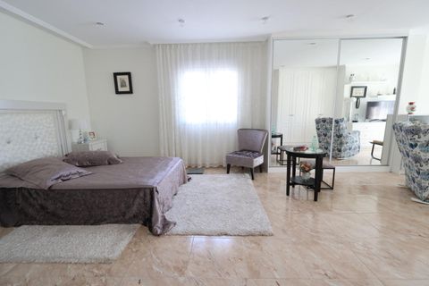 Villa i Torrevieja, Alicante, Torrevieja - € 930.000 | Ref: 747533 - foto 12