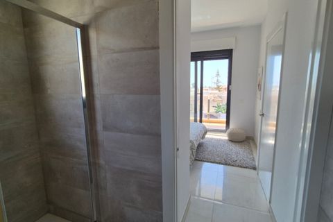 Villa a Torrevieja, Alicante, Torrevieja - € 785.000 | Ref: 746815 - foto 29
