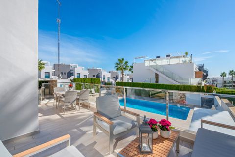 Villa a Torrevieja, Alicante, Torrevieja - € 569.000 | Ref: 746731 - foto 25