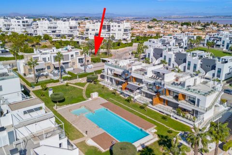 Villa a Torrevieja, Alicante, Torrevieja - € 569.000 | Ref: 746731 - foto 40