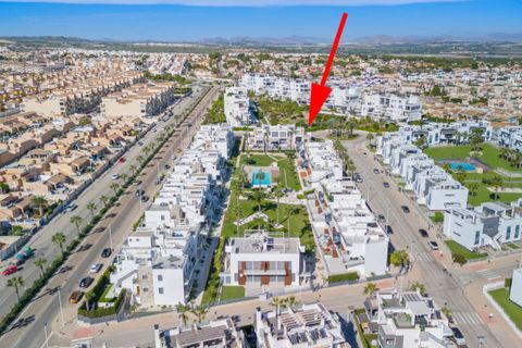 Villa a Torrevieja, Alicante, Torrevieja - € 569.000 | Ref: 746731 - foto 43
