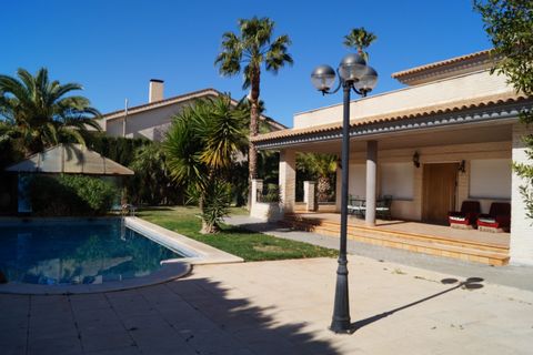 Villa en Elda, Alicante, Elda - € 474.995 | Ref: 746492 - photo 9