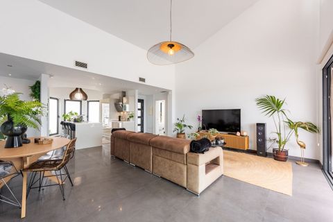 Villa a Estepona, Malaga, Estepona - € 929.000 | Ref: R5347375 - foto 11
