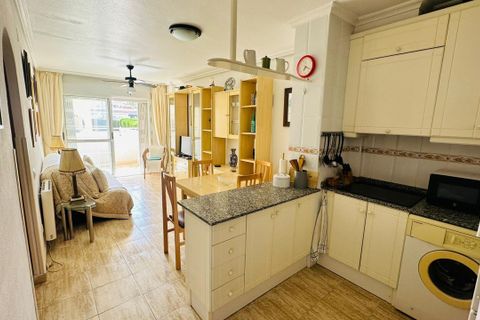 Leilighet i Torrevieja, Alicante, Torrevieja - € 124 000 | Ref: 777119 - foto 17