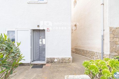 Villa i Roses, Gerona, Roses - € 299.000 | Ref: 3796 - foto 4