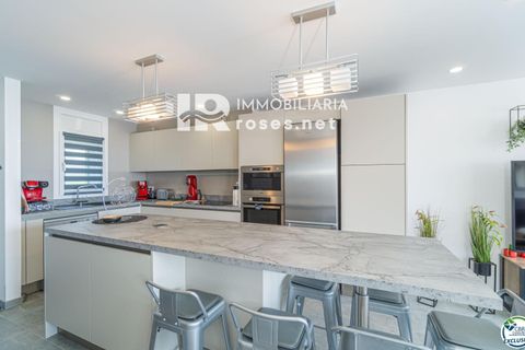 Villa i Roses, Gerona, Roses - € 299.000 | Ref: 3796 - foto 6