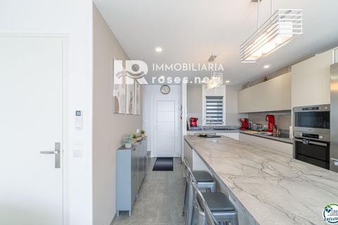 Villa i Roses, Gerona, Roses - € 299.000 | Ref: 3796 - foto 11