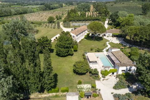 Villa i Raphele-les-Arles, Bouches-du-Rhone, Raphele-les-Arles - € 6.900.000 | Ref: HH-16165637 - foto 1