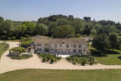 Villa i Raphele-les-Arles, Bouches-du-Rhone, Raphele-les-Arles - € 6.900.000 | Ref: HH-16165637 - foto 2