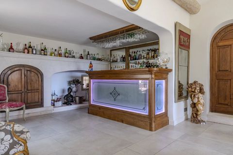 Villa i Raphele-les-Arles, Bouches-du-Rhone, Raphele-les-Arles - € 6.900.000 | Ref: HH-16165637 - foto 13