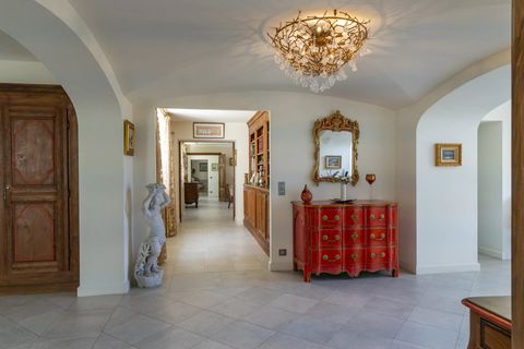 Villa i Raphele-les-Arles, Bouches-du-Rhone, Raphele-les-Arles - € 6.900.000 | Ref: HH-16165637 - foto 28