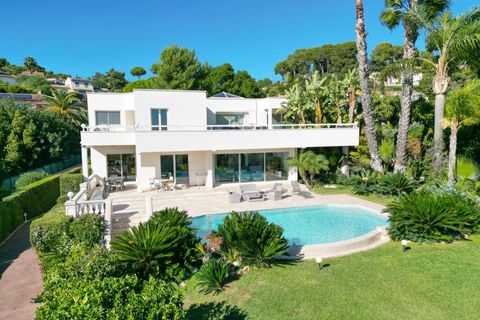 Villa i Antibes, Alpes-Maritimes, Antibes - € 2.350.000 | Ref: HH-15969485 - foto 1