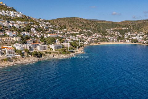 Villa i Roses, Gerona, Roses - € 640.000 | Ref: CBR69014 - foto 35