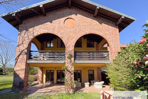 Villa i Ispra, Varese, Ispra - € 630.000 | Ref: LM 1726 - foto 11