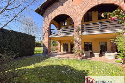 Villa i Ispra, Varese, Ispra - € 630.000 | Ref: LM 1726 - foto 12