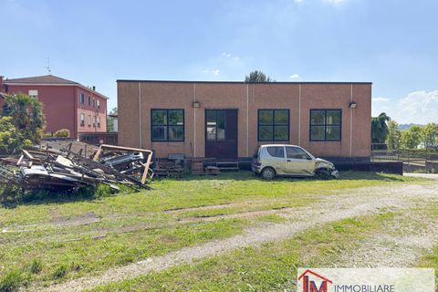 Næringseiendom i Gavirate, Varese, Gavirate - € 790 000 | Ref: LM 1763 - foto 11