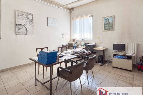 Næringseiendom i Gavirate, Varese, Gavirate - € 790 000 | Ref: LM 1763 - foto 34