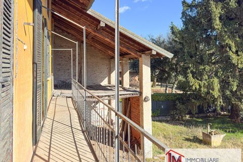 Villa a Angera, Varese, Angera - € 145.000 | Ref: LM 1802 - foto 17
