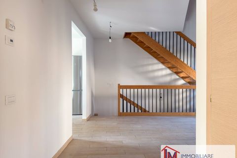 Villa en Ispra, Varese, Ispra - € 460.000 | Ref: LM 1804 - photo 21