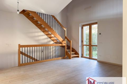 Villa en Ispra, Varese, Ispra - € 460.000 | Ref: LM 1804 - photo 23