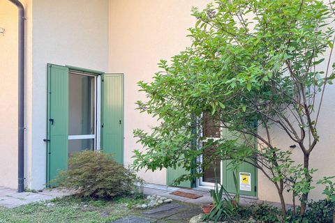 Villa in Ispra, Varese, Ispra - € 460.000 | Ref: LM 1804 - foto 12