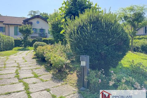Villa in Ispra, Varese, Ispra - € 460.000 | Ref: LM 1804 - foto 15