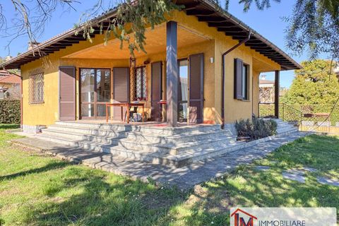 Villa in Ispra, Varese, Ispra - € 460.000 | Ref: LM 1812 - foto 9