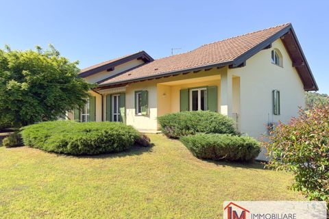 Villa i Angera, Varese, Angera - € 475.000 | Ref: LM 1820 - foto 3