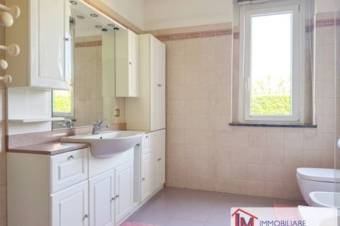 Villa i Angera, Varese, Angera - € 475.000 | Ref: LM 1820 - foto 27