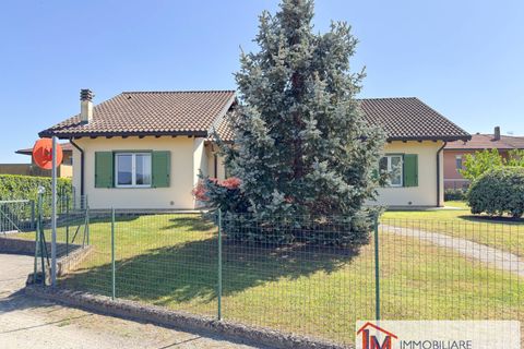 Villa i Angera, Varese, Angera - € 475.000 | Ref: LM 1820 - foto 41