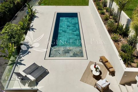 Villa i Antibes, Alpes-Maritimes, Antibes - € 1 890 000 | Ref: 86887073 - foto 5