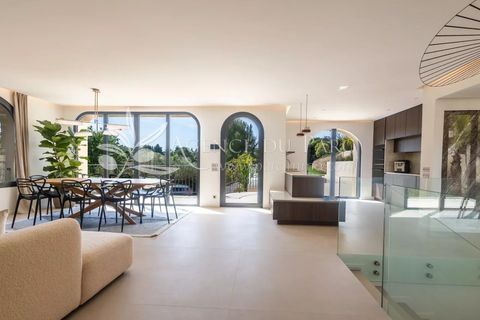Villa i Antibes, Alpes-Maritimes, Antibes - € 1 890 000 | Ref: 86887073 - foto 9