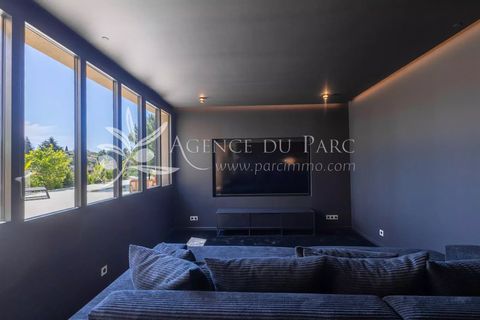 Villa i Antibes, Alpes-Maritimes, Antibes - € 1 890 000 | Ref: 86887073 - foto 17