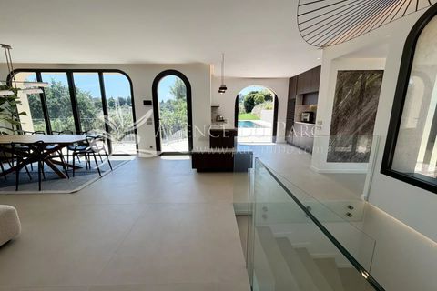Villa i Antibes, Alpes-Maritimes, Antibes - € 1 890 000 | Ref: 86887073 - foto 30
