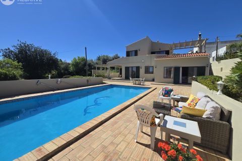 Villa i Olhao, Faro, Olhao - € 747.000 | Ref: E-M2159 - foto 1