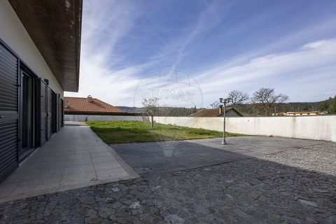 Villa a Montalegre, Vila Real, Montalegre - € 404.000 | Ref: 126311008-155 - foto 4