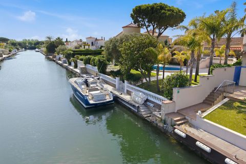 Villa a Empuriabrava, Gerona, Empuriabrava - € 1.375.000 | Ref: W-049PCK - foto 5