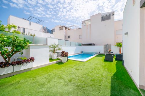 Villa a Torrevieja, Alicante, Torrevieja - € 559.000 | Ref: A-003561 - foto 8