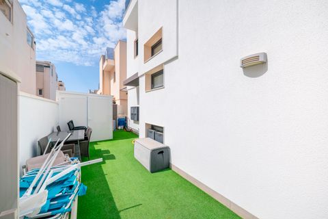 Villa a Torrevieja, Alicante, Torrevieja - € 559.000 | Ref: A-003561 - foto 11