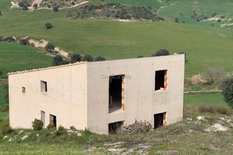 Landejendom i Ragusa, Ragusa, Ragusa - € 110.000 | Ref: L 1539 - foto 8