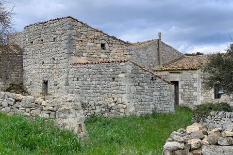 Villa i Ragusa, Ragusa, Ragusa - € 160.000 | Ref: L 1717 - foto 1
