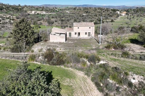 Villa i Ragusa, Ragusa, Ragusa - € 140.000 | Ref: L 1741 - foto 2