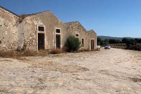 Helårsgrund i Noto, Siracusa, Noto - € 1.000.000 | Ref: L 1758 A - foto 12