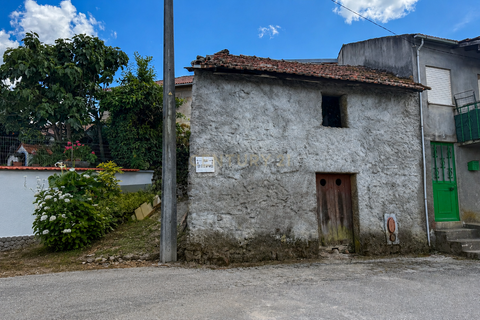 Villa i Penalva do Castelo, Viseu, Penalva do Castelo - € 12.500 | Ref: C0203-02640 - foto 1