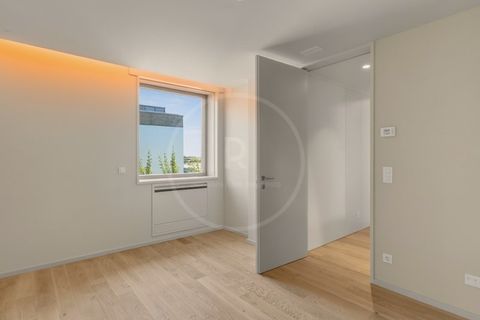 Villa a Porto, Porto, Porto - € 3.750/mes | Ref: 7072 - foto 16